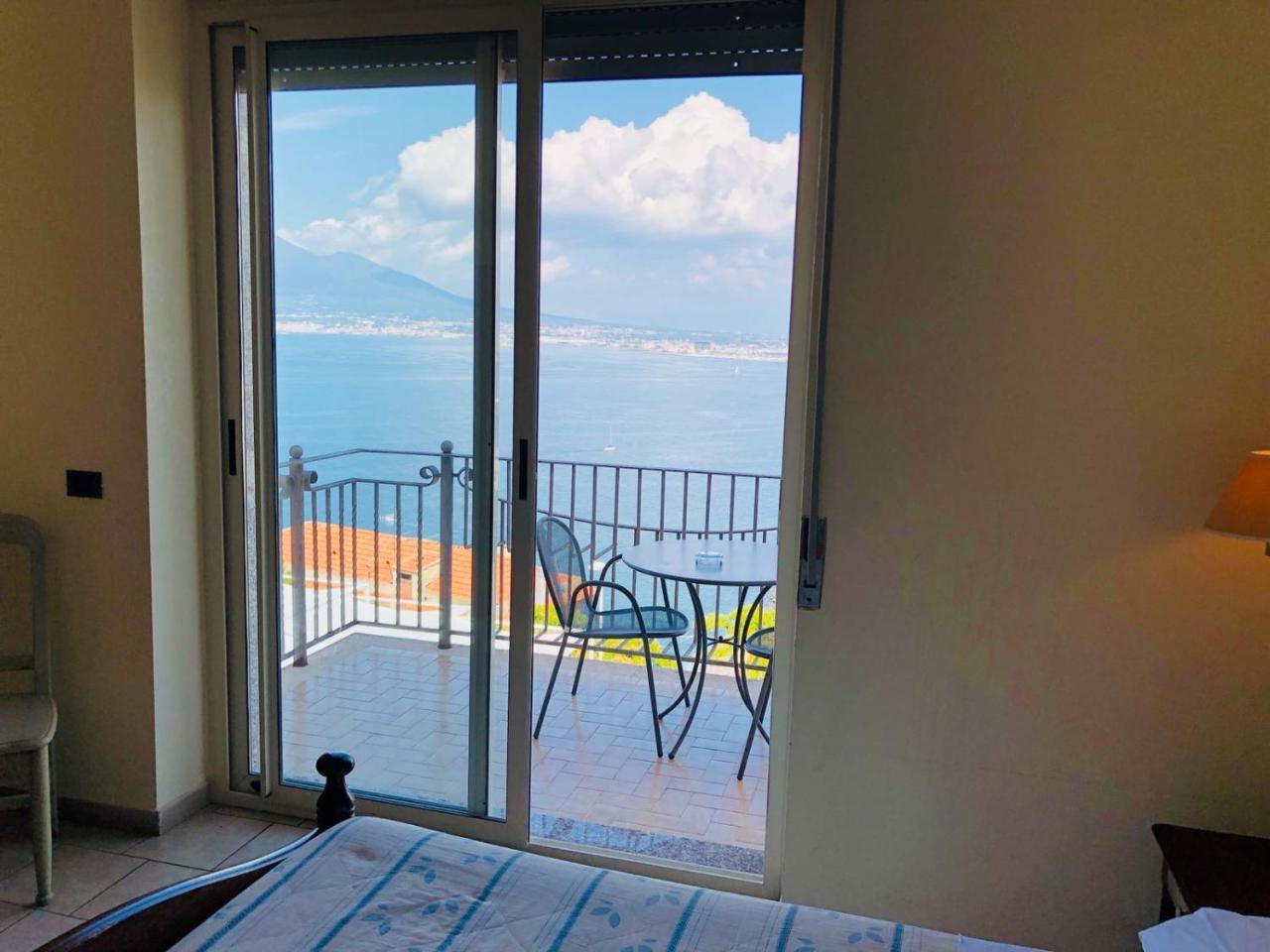 Hotel Elisabetta Castellammare di Stabia Εξωτερικό φωτογραφία